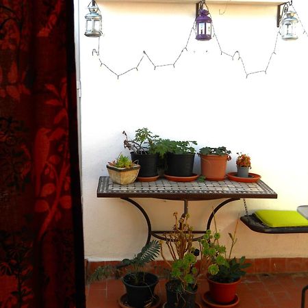 Naturalia: La Casita Con Patio Caces Εξωτερικό φωτογραφία